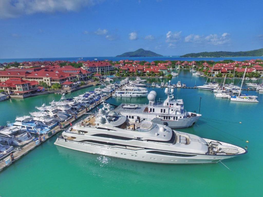 Eden Island Luxury Apartment Sea View Exterior photo